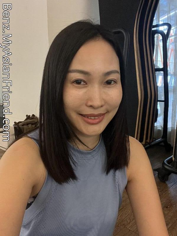 Benz's personal blog photo 1 added Saturday the 6th of December 2025